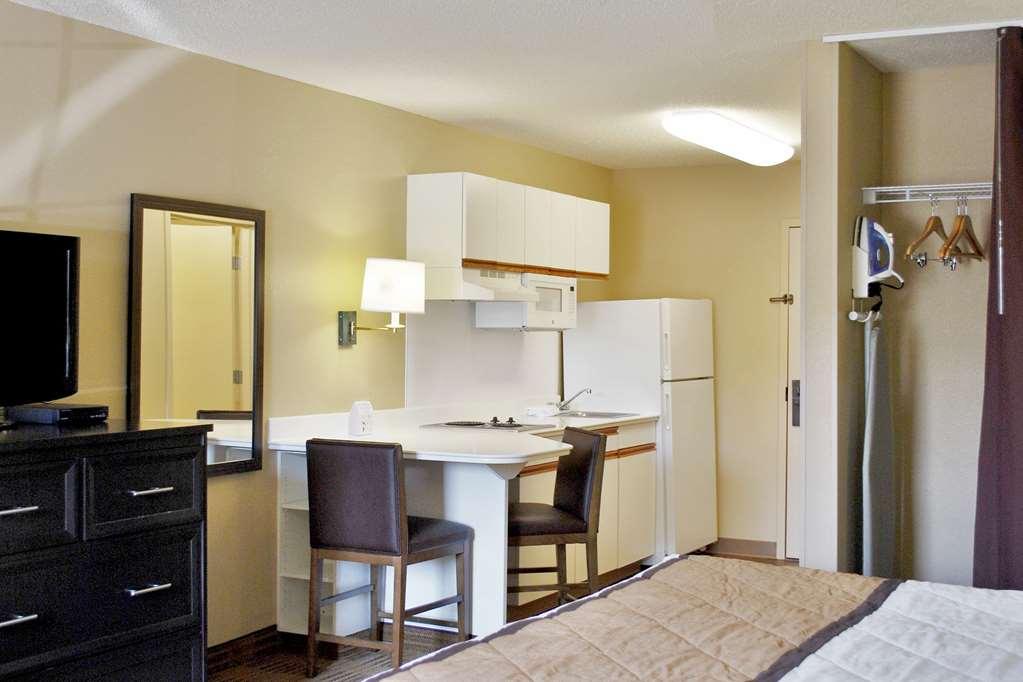 Red Roof Inn Саутфилд Стая снимка