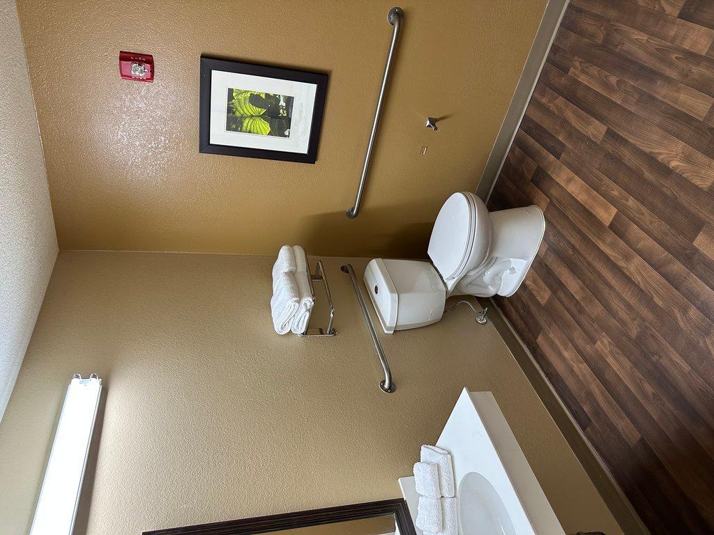 Red Roof Inn Саутфилд Екстериор снимка