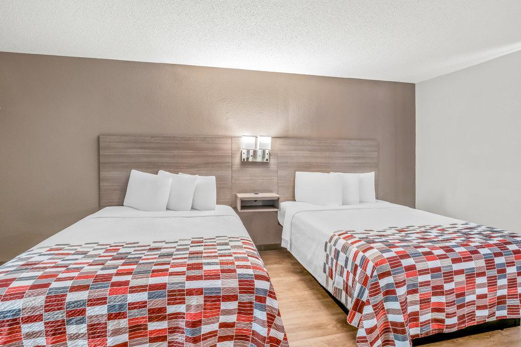 Red Roof Inn Саутфилд Екстериор снимка